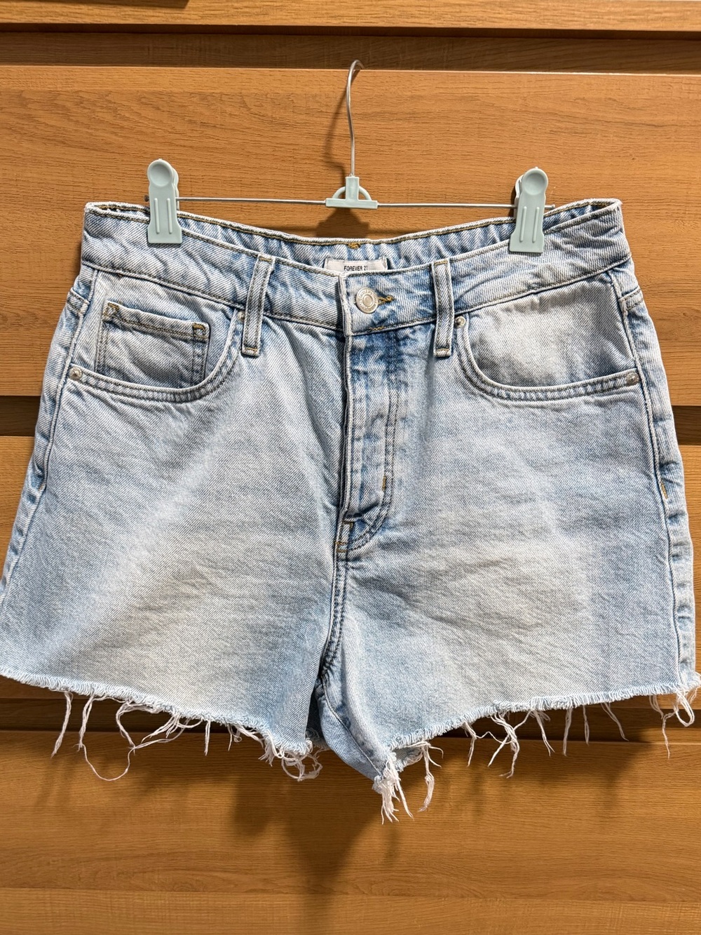 100% cotton Forever 21 high waisted denim jean shorts 28